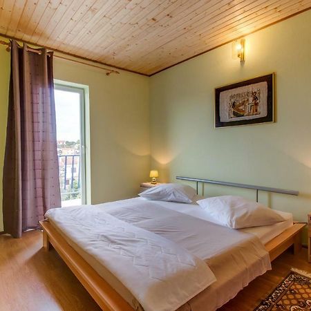 Apartment Malvina Mali Losinj Ngoại thất bức ảnh