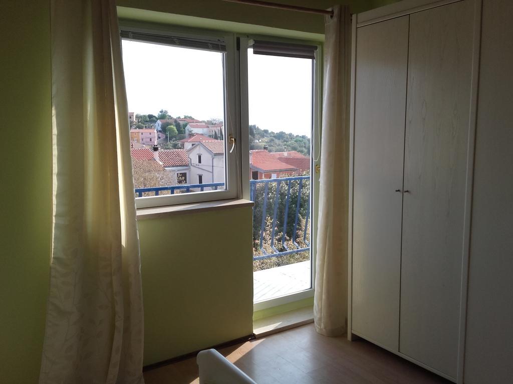 Apartment Malvina Mali Losinj Ngoại thất bức ảnh