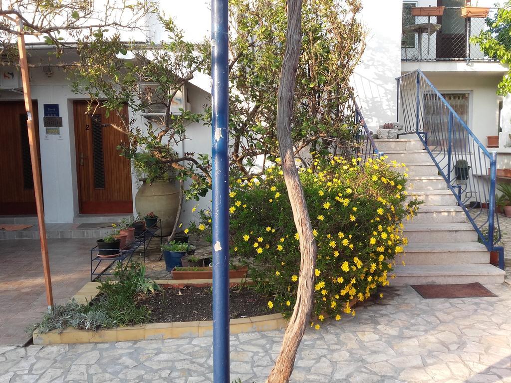 Apartment Malvina Mali Losinj Ngoại thất bức ảnh